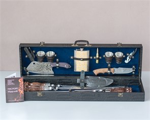 {{productViewItem.photos[photoViewList.activeNavIndex].Alt || productViewItem.photos[photoViewList.activeNavIndex].Description || 'Подарочный набор №7/XL'}}