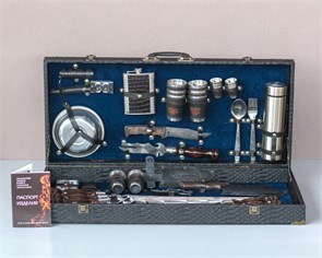 {{productViewItem.photos[photoViewList.activeNavIndex].Alt || productViewItem.photos[photoViewList.activeNavIndex].Description || 'Подарочный набор №10/XХL'}}